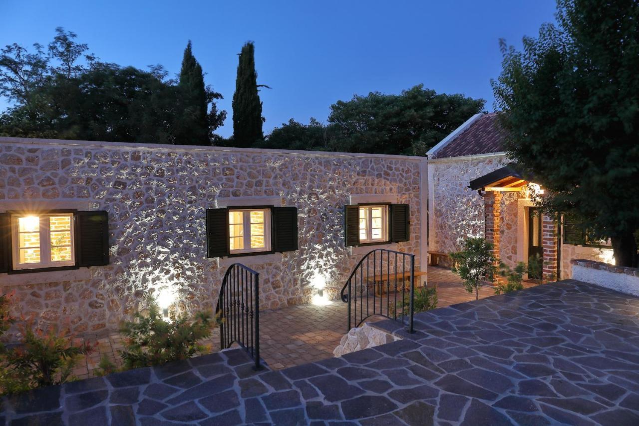 Stone Fantasy Villa Zadar Exterior foto